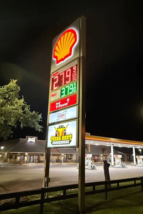 Dernières solutions de l'entreprise Enseigne numérique LED pour station-service