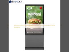 Résistant à l'eau Totem numérique extérieur 32 pouces OEM et ODM Disponible